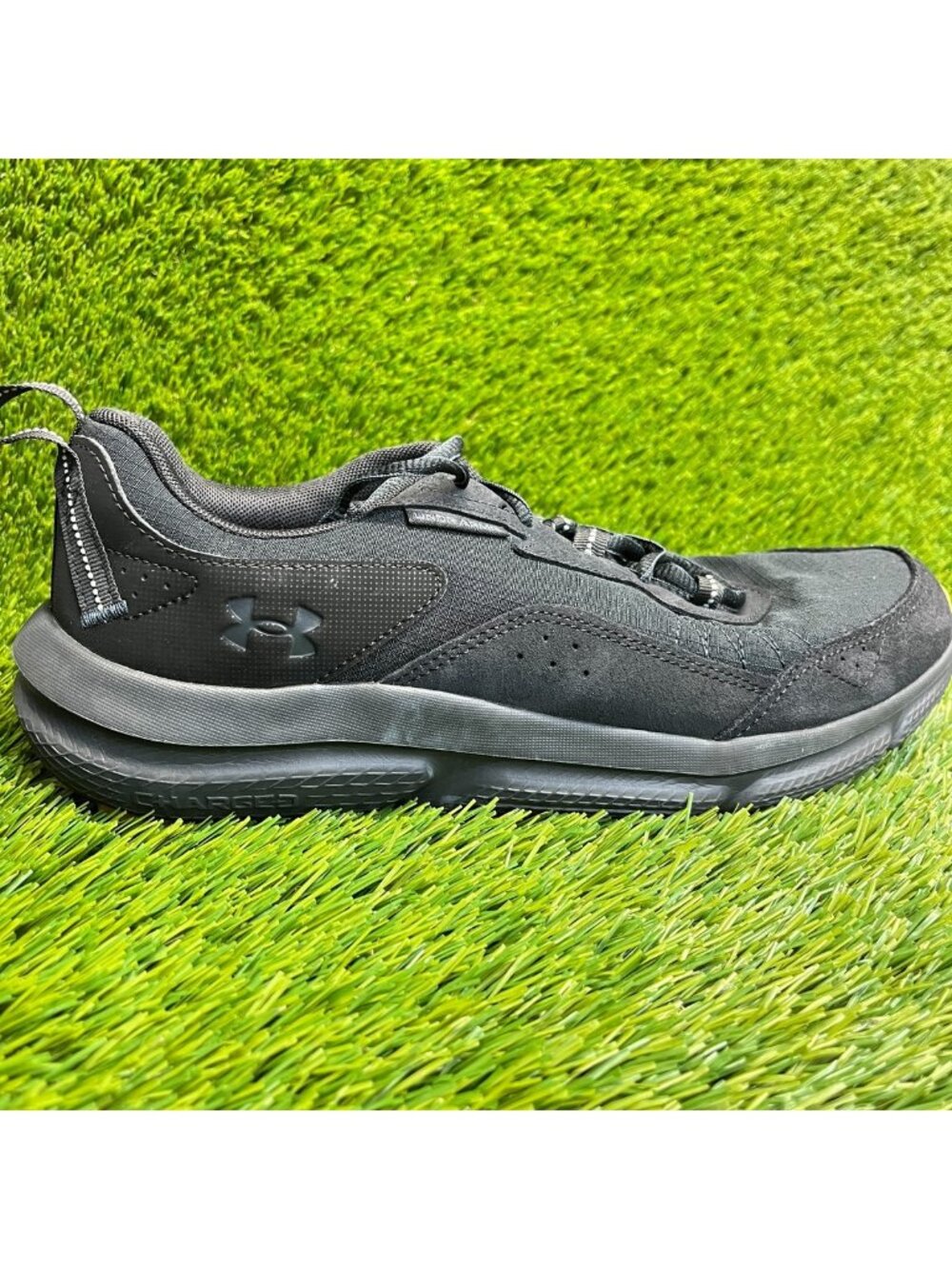 Under Armour Charged Verssert 2 Mens Size 10 Black Gum Running Shoes Sneakers